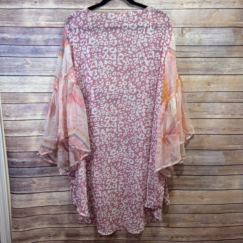 Umgee Pink Aztec And Cheetah Print Plus Kimono XL 1X - Picture 6 of 6